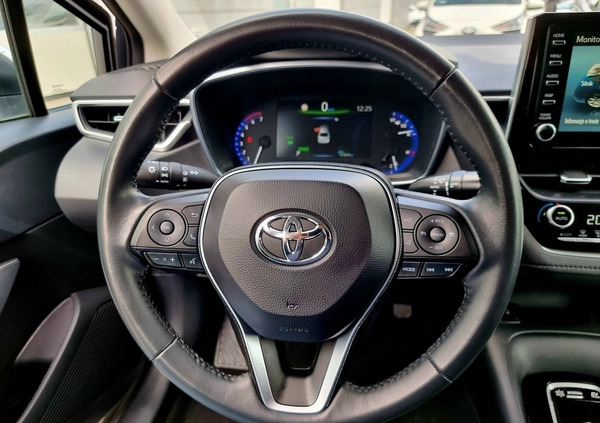 Toyota Corolla cena 91900 przebieg: 57800, rok produkcji 2021 z Brześć Kujawski małe 407